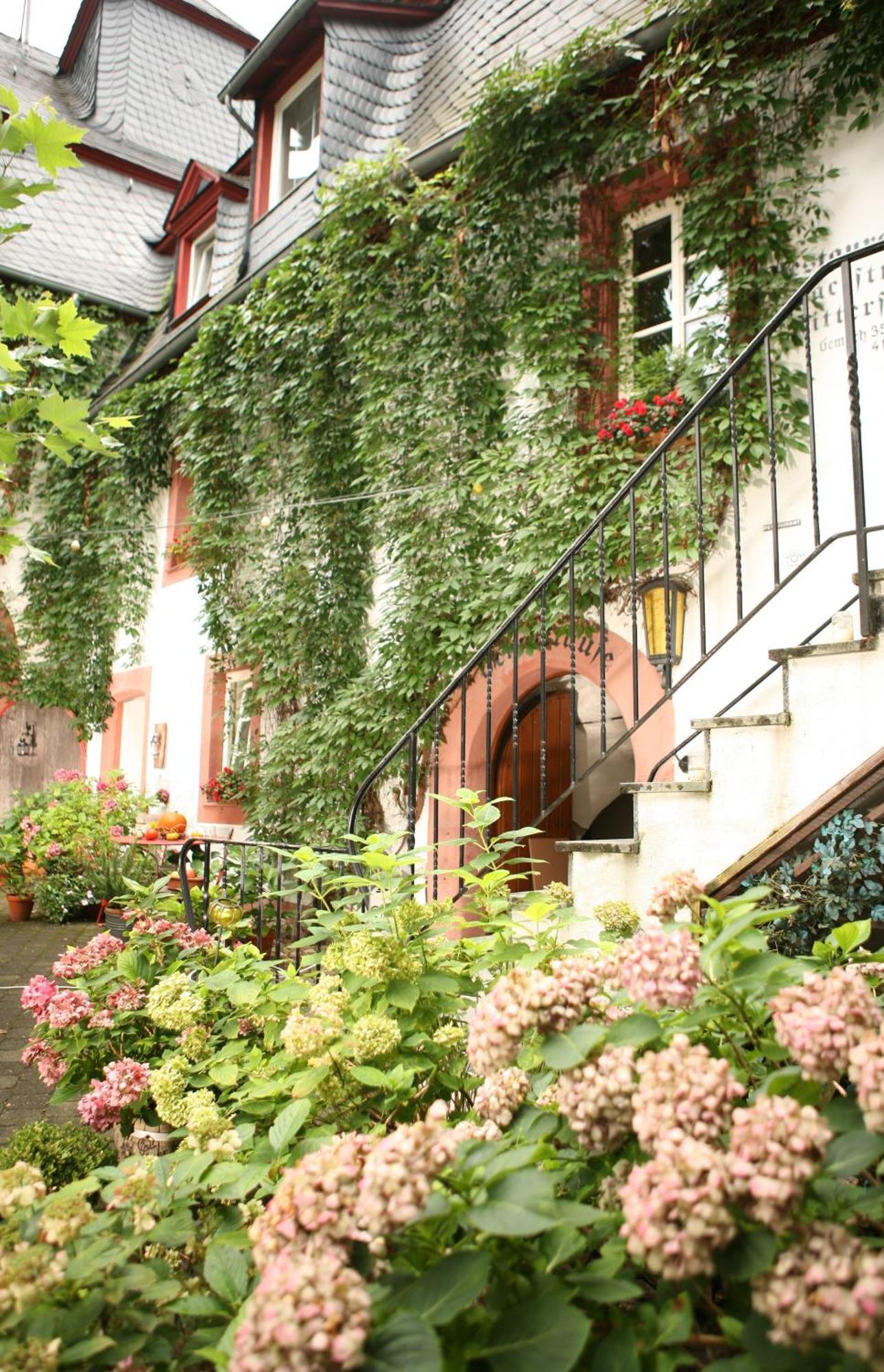 Hotel Deutschherrenhof Zeltingen-Rachtig Buitenkant foto